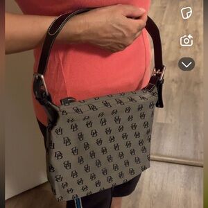 Dooney and Bourke purse